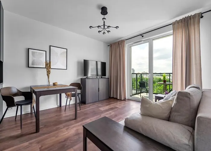 Galeria Polnocna - 45m2, Parking, Balcony - By Rentujemy Apartment